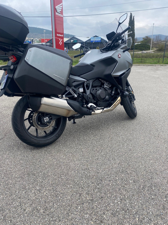 HONDA NT1100 - SAINT-CLAIR