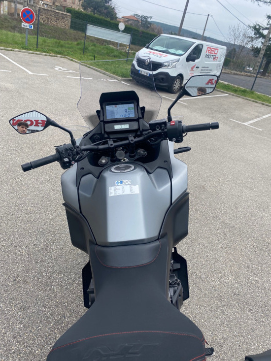 HONDA NT1100 - SAINT-CLAIR