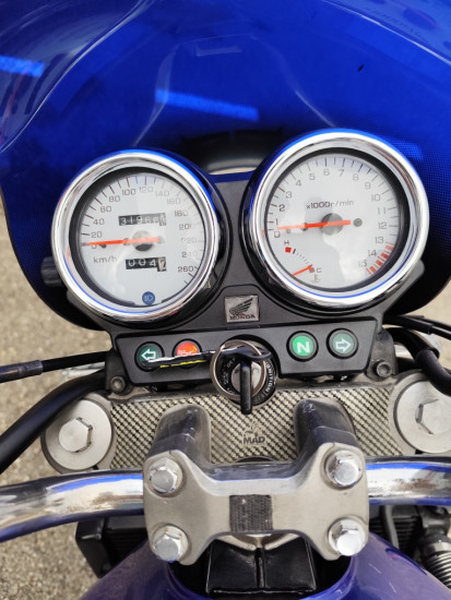 HONDA  CB 600 HORNET - SAINT-CLAIR