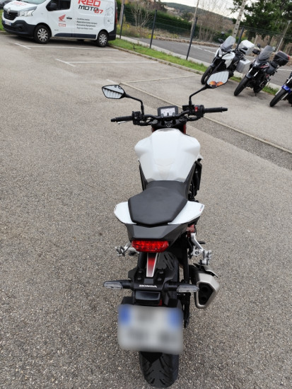 HONDA HORNET 750 - SAINT-CLAIR
