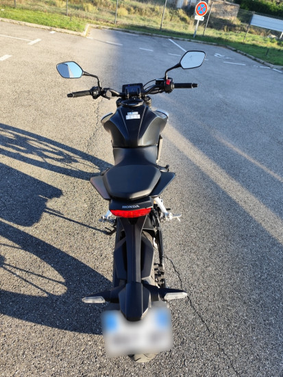 HONDA CB125R - SAINT-CLAIR