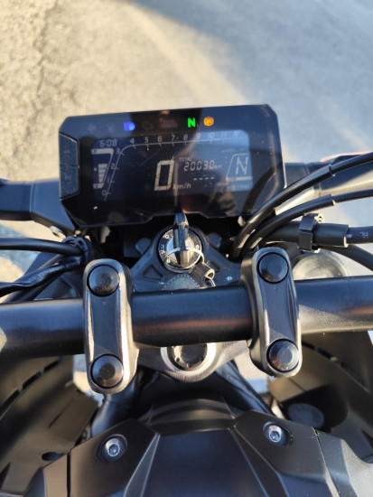 HONDA CB125R - SAINT-CLAIR