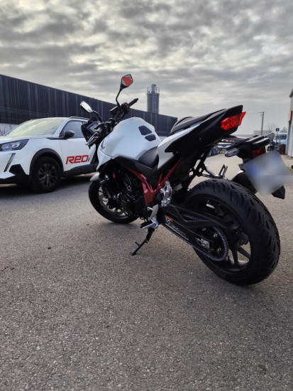 HONDA HORNET 750 - SAINT-CLAIR