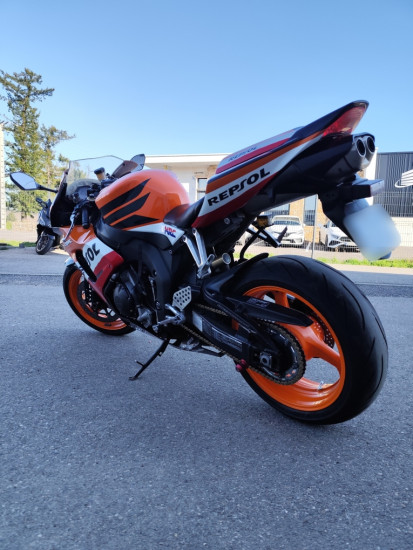 HONDA CBR 1000 RR - SAINT-CLAIR