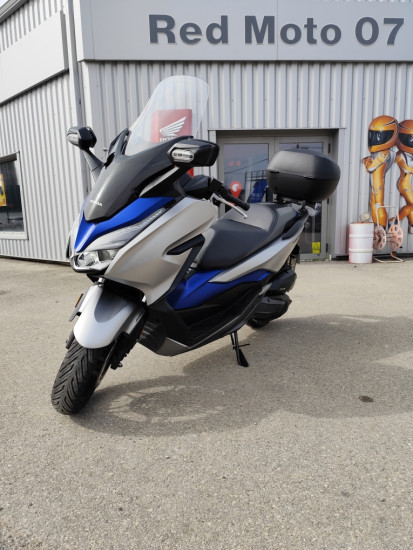 HONDA FORZA 125 - SAINT-CLAIR