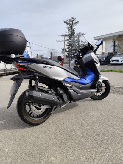 HONDA FORZA 125 - SAINT-CLAIR