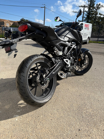 HONDA CB125 R - SAINT-CLAIR