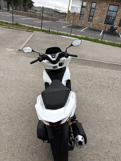 HONDA  PCX 125 - SAINT-CLAIR