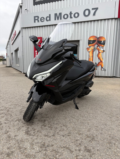 HONDA FORZA 125 SPECIAL EDITION - SAINT-CLAIR