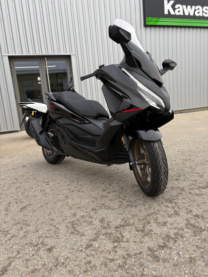 HONDA FORZA 125 SPECIAL EDITION - SAINT-CLAIR