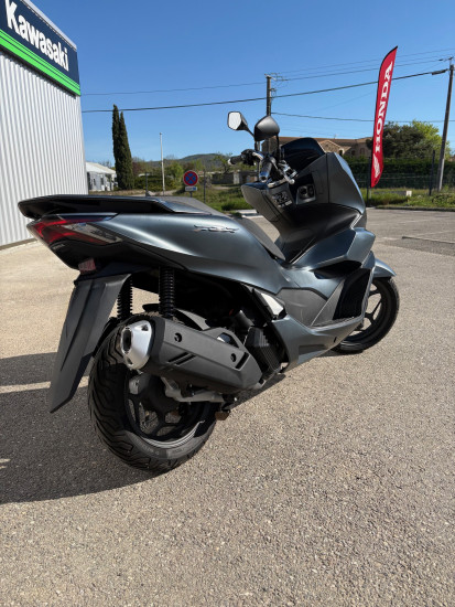 HONDA 125 PCX - SAINT-CLAIR