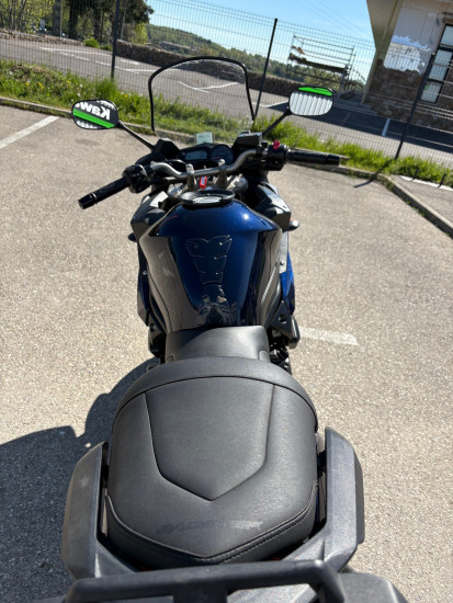 YAMAHA XJ6 - SAINT-CLAIR
